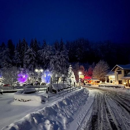 Hotel & Gasthaus Sterngrund เซลลาเมลิส ภายนอก รูปภาพ