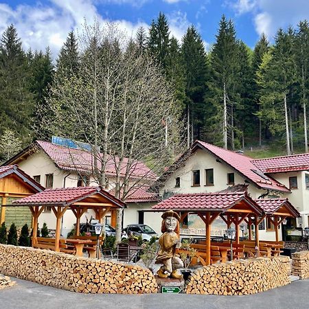 Hotel & Gasthaus Sterngrund เซลลาเมลิส ภายนอก รูปภาพ