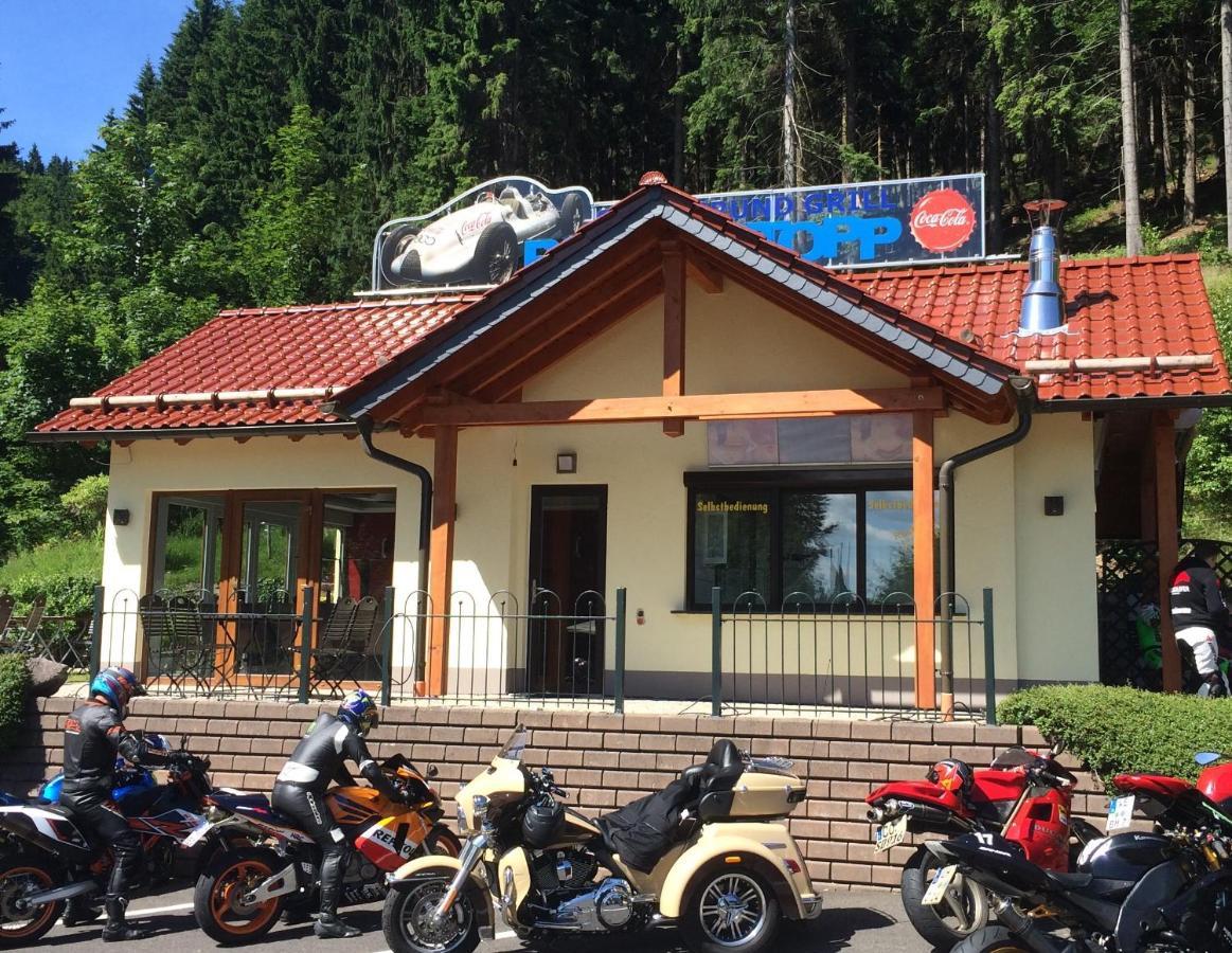 Hotel & Gasthaus Sterngrund เซลลาเมลิส ภายนอก รูปภาพ